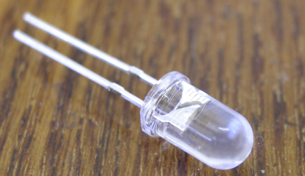 Apakah LED yang digunakan untuk lampu suluh