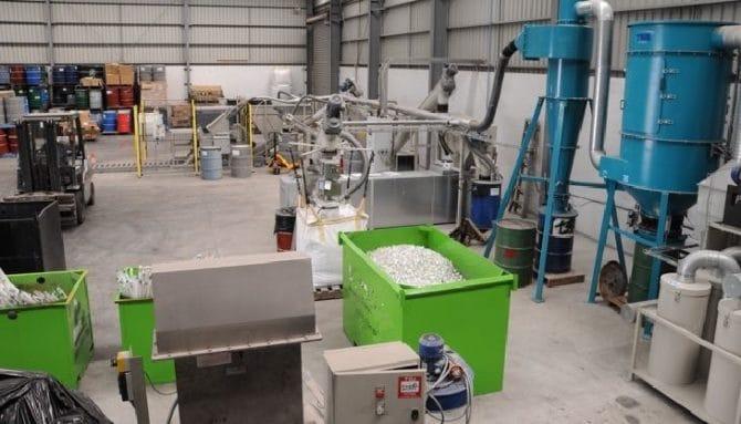 ponto de reciclagem de lâmpadas economizadoras de energia.