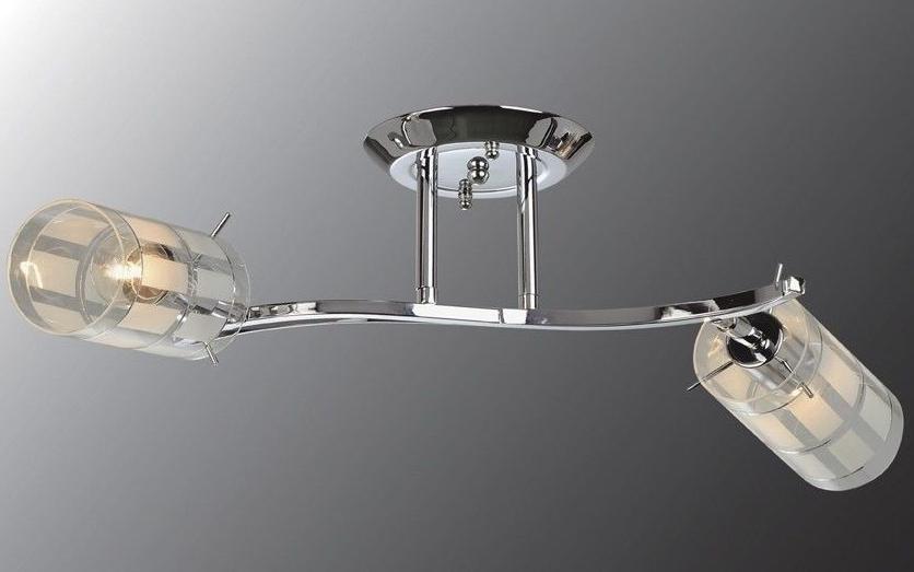 Plafony występują w różnych kształtach i rozmiarach.