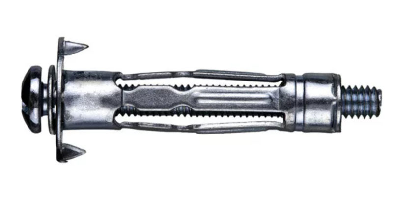 Hogyan válasszuk ki a megfelelő csillárt a csarnokban