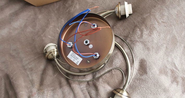 สายไฟกลุ่มเมื่อใช้สวิตช์แบบแก๊งค์เดียว