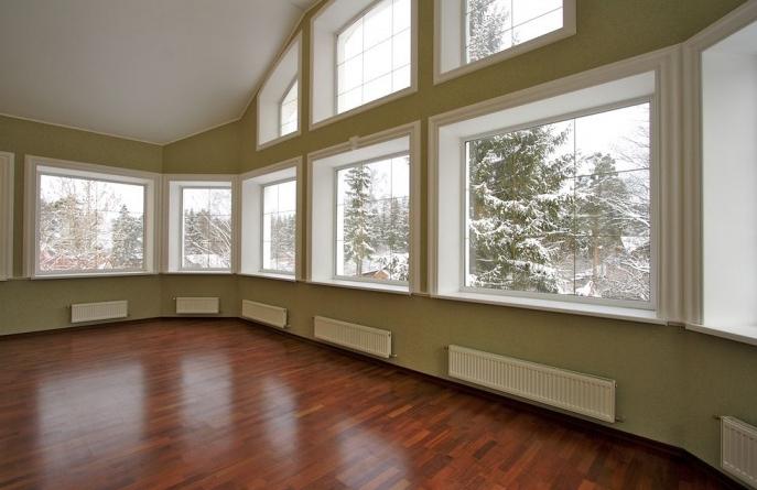 Какво е естествено осветление на стаята