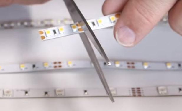 เครื่องตัดเทป