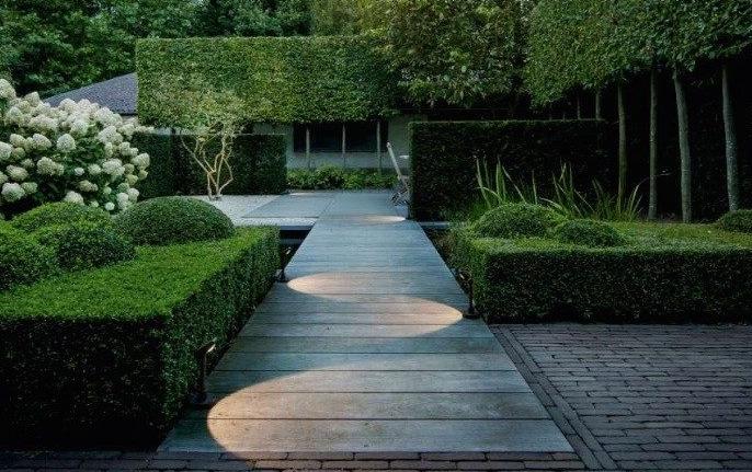 Bagaimana untuk membuat kemuncak trek di rumah desa