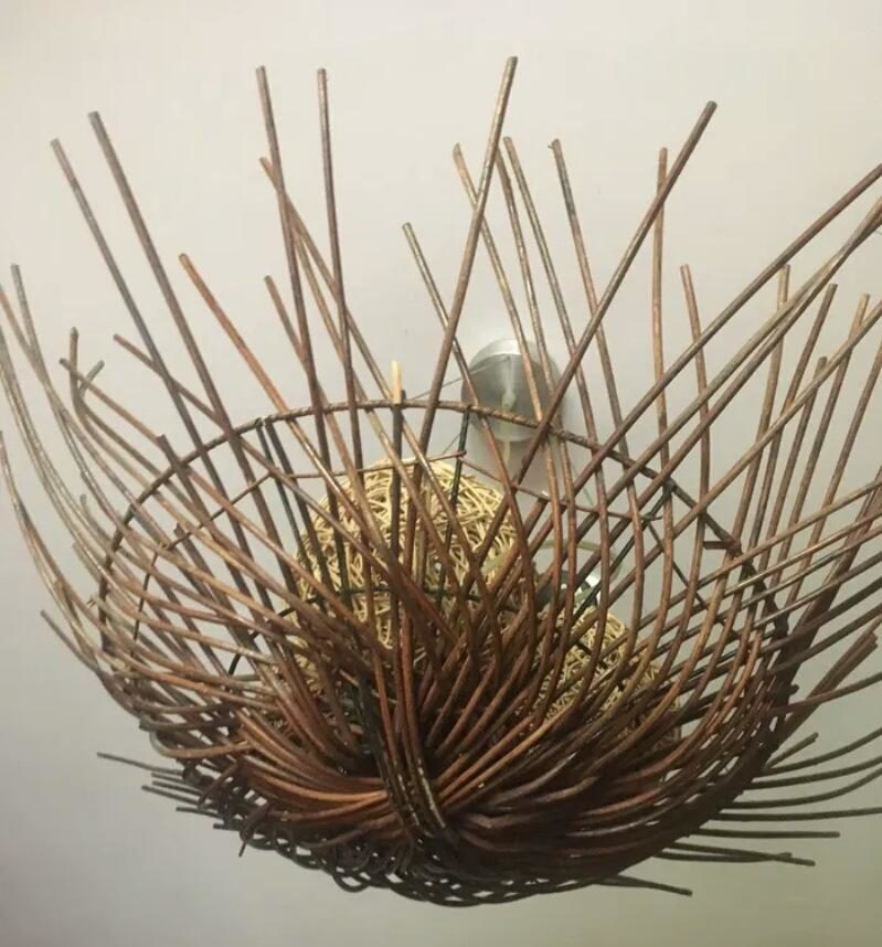 Szczegółowy opis odmian żyrandoli