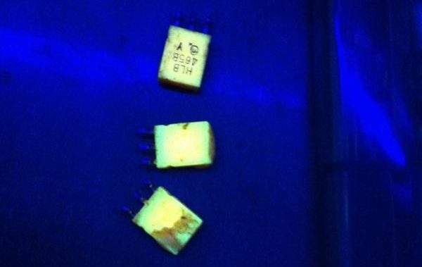 คุณสมบัติของไฟฉายอัลตราไวโอเลต