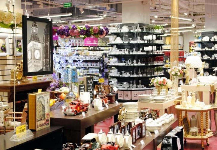 Künstliche Beleuchtung in Verkaufsräumen