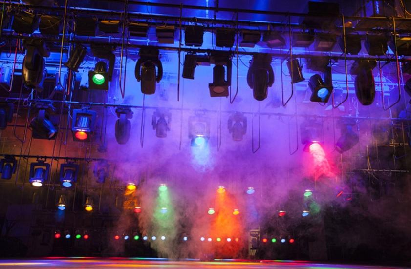 Alle Lichtquellen müssen in einem System kombiniert werden.