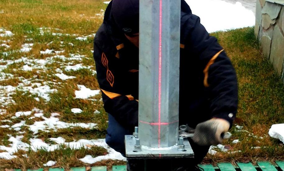 Ниво при монтаж на опори