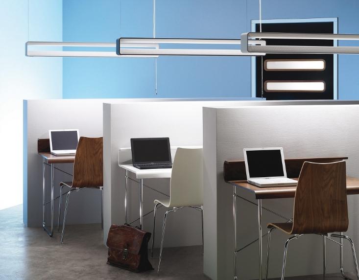 תאורה מקומית במשרד