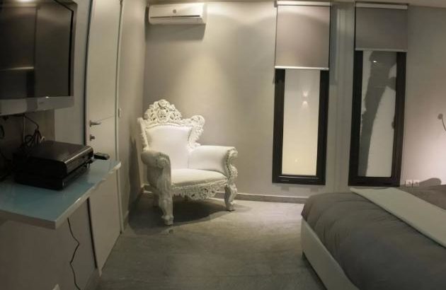 Можете да отделите отделен стол,