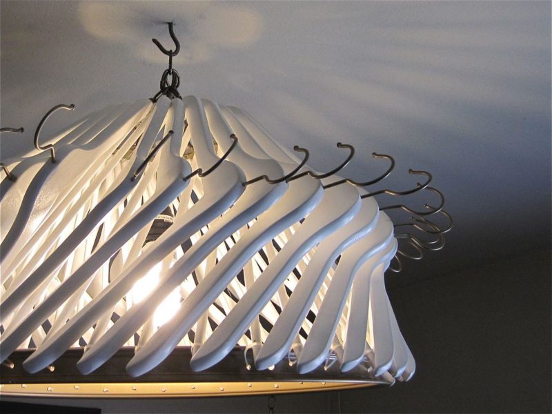 Hogyan készítsünk eredeti csillárt, mesterkurzust otthon