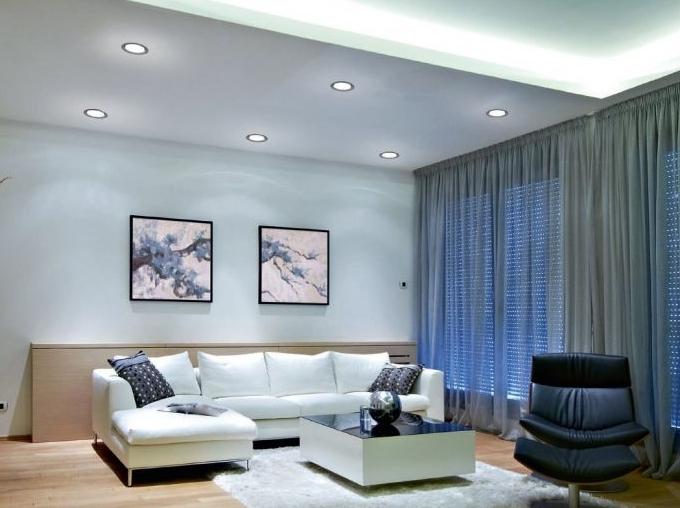 Описание на единицата лукс и нейното отношение към лумена