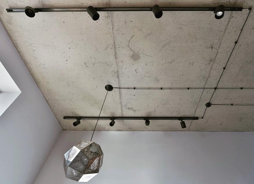 ميزات إضاءة السقف