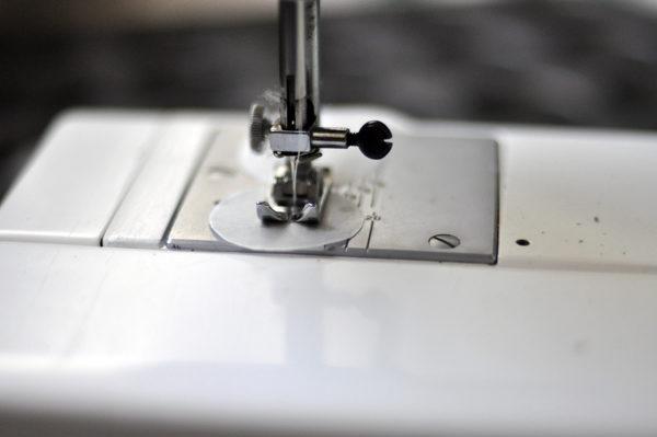 Gyönyörű házi készítésű lámpák rögtönzött anyagokból