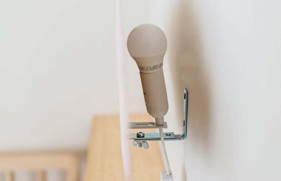 Gyönyörű házi készítésű lámpák rögtönzött anyagokból