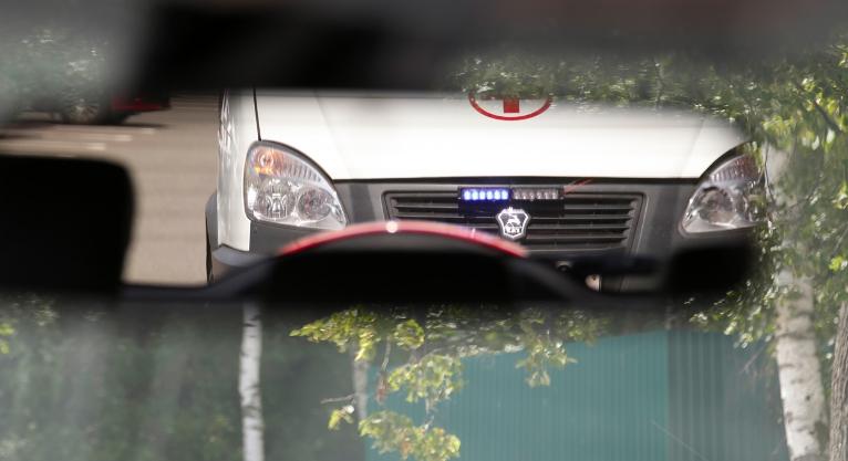 Bausmė už stroboskopą ant automobilio