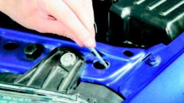 Reflektory regulujemy własnymi rękami