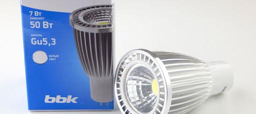 Kokie yra elektros lempučių pagrindų tipai