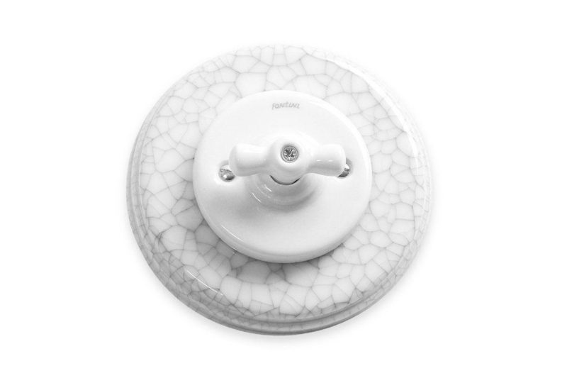 Paano gumagana ang switch ng ilaw sa apartment