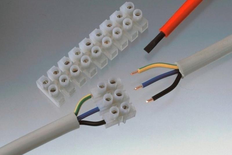 วิธีการแขวนโคมระย้าบนเพดานยิปซั่ม