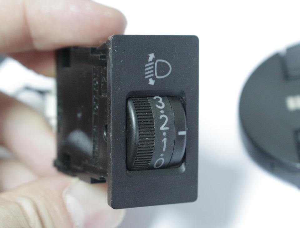 Installere auto-korrektor frontlykter