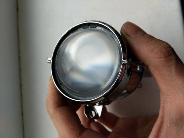 ซีนอน กับ ไบซีนอน ต่างกันอย่างไร แบบไหนดีกว่ากัน